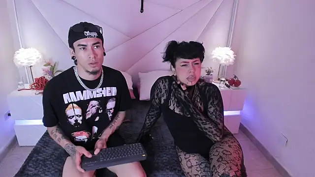 Snapshot of conjuring_ chatting on 11-03-25, 03:08 conjuring online show from 11-03-25, 03:08