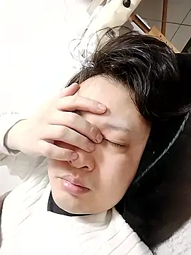 Snapshot of keiichi684 chatting on 03-03-26, 02:12 keiichi684 online show from 03-03-26, 02:12