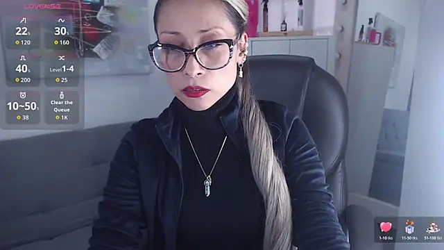 alexia james  online show from 05-02-26, 09:20