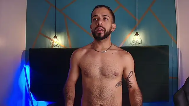 Snapshot of Lobo_sex21 chatting on 11-15-25, 04:36 Lobo sex21 online show from 11-15-25, 04:36