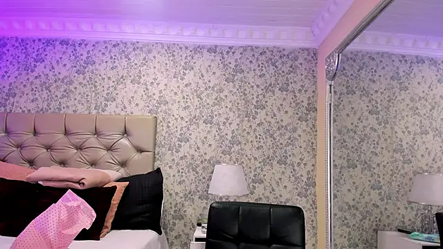 Clohe Bell online show from 02-05-26, 12:10