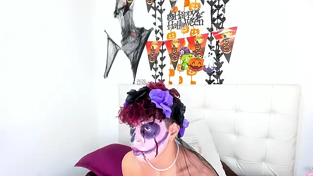 Snapshot of Patrick-Rios chatting on 10-13-25, 05:40 Patrick-Rios online show from 10-13-25, 05:40