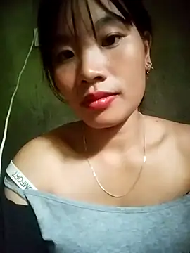 Snapshot of sukanaka99 chatting on 10-03-25, 05:04 sukanaka99 online show from 10-03-25, 05:04