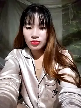 Snapshot of sukanaka99 chatting on 10-19-25, 11:27 sukanaka99 online show from 10-19-25, 11:27