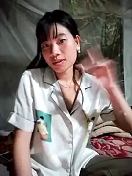 Snapshot of sukanaka99 chatting on 11-13-25, 07:35 sukanaka99 online show from 11-13-25, 07:35