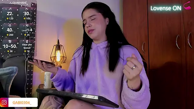 gabriiieela  online show from 10-23-25, 09:13