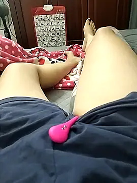 Lili 2love online show from 11-05-25, 01:11