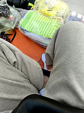 Lili 2love online show from 01-13-26, 01:22