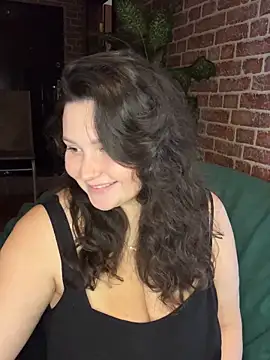 MilanaSweetie online show from 10-08-25, 06:00