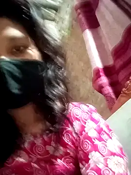Snapshot of Sweet_Couple59 chatting on 03-28-26, 06:35 Sweet Couple59 online show from 03-28-26, 06:35