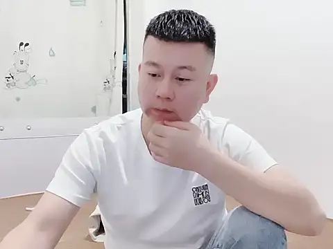 Snapshot of dachui_168 chatting on 11-11-25, 02:28 dachui 168 online show from 11-11-25, 02:28