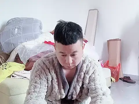 Snapshot of dachui_168 chatting on 03-19-26, 01:53 dachui 168 online show from 03-19-26, 01:53