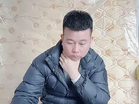 Snapshot of dachui_168 chatting on 03-21-26, 01:32 dachui 168 online show from 03-21-26, 01:32