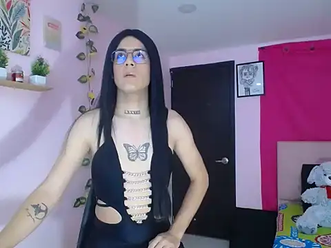 Snapshot of verodivinequeen_ chatting on 10-09-25, 09:57 verodivinequeen online show from 10-09-25, 09:57