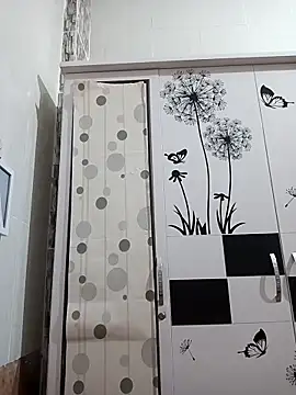 Snapshot of tulip-bae chatting on 11-05-25, 12:16 tulip-bae online show from 11-05-25, 12:16