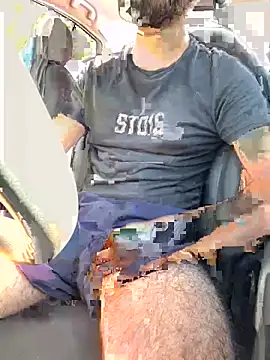 Snapshot of ayrtonmen chatting on 10-02-25, 08:16 ayrtonmen online show from 10-02-25, 08:16