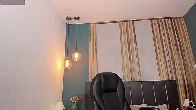 Ana coral online show from 10-05-25, 04:22