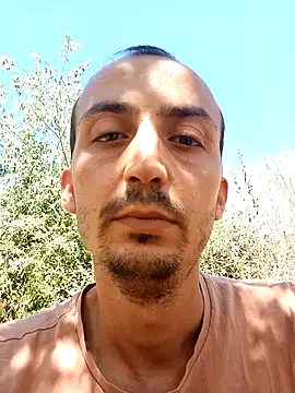 Snapshot of Sikici0734 chatting on 10-05-25, 09:18 Sikici0734 online show from 10-05-25, 09:18