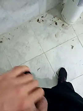 Snapshot of Sikici0734 chatting on 11-11-25, 08:42 Sikici0734 online show from 11-11-25, 08:42