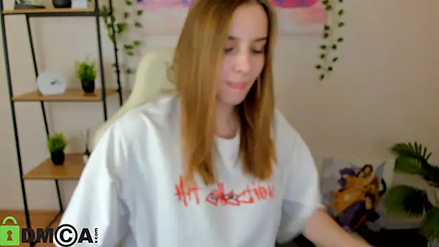 L1na Reeds online show from 11-21-25, 03:16