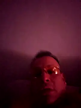 Snapshot of Fran-The-Smooth-One chatting on 10-29-25, 05:42 Fran-The-Smooth-One online show from 10-29-25, 05:42