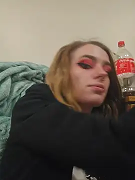 Snapshot of lonely_Cosplay_chick chatting on 10-27-25, 01:59 lonely Cosplay chick online show from 10-27-25, 01:59