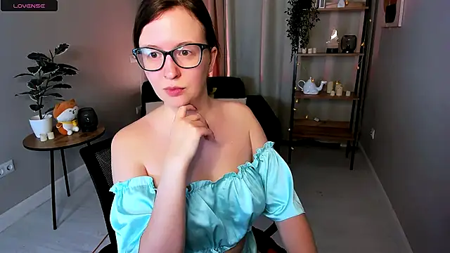 Snapshot of arizzzona chatting on 11-07-25, 06:02 arizzzona online show from 11-07-25, 06:02