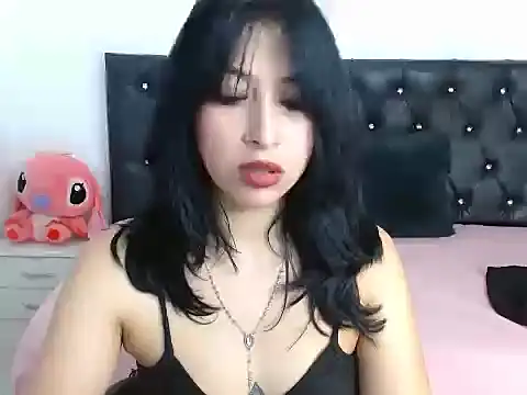 annyrusso online show from 12-15-25, 08:13