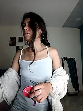 caramel doll   online show from 10-09-25, 12:30