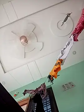 Snapshot of supcpl chatting on 10-24-25, 10:00 supcpl online show from 10-24-25, 10:00