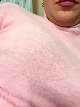 Daiana Andra online show from 10-20-25, 08:09