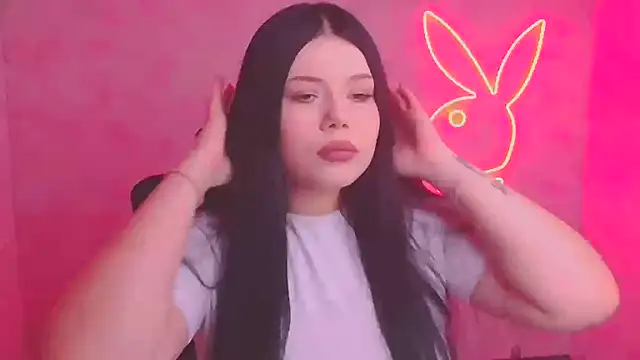 Mona Esty online show from 11-11-25, 12:38