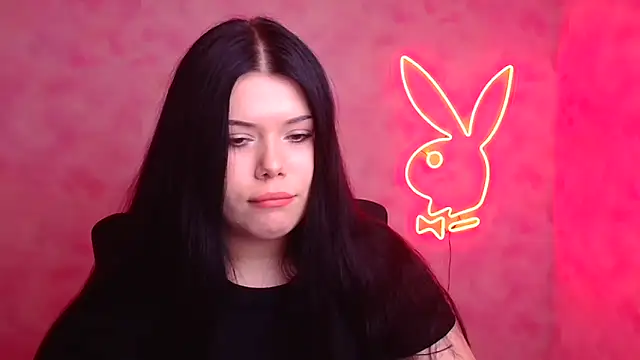 Mona Esty online show from 11-26-25, 06:53