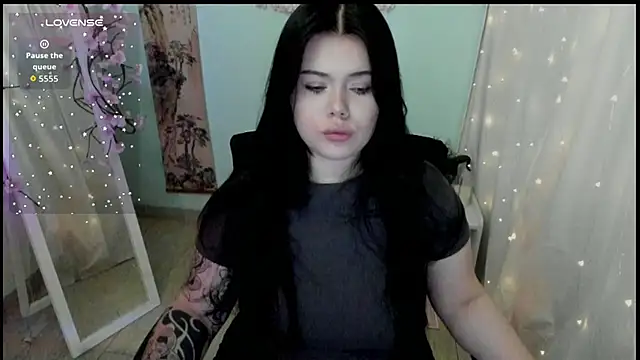 Snapshot of Mona_Esty chatting on 03-30-26, 06:03 Mona Esty online show from 03-30-26, 06:03
