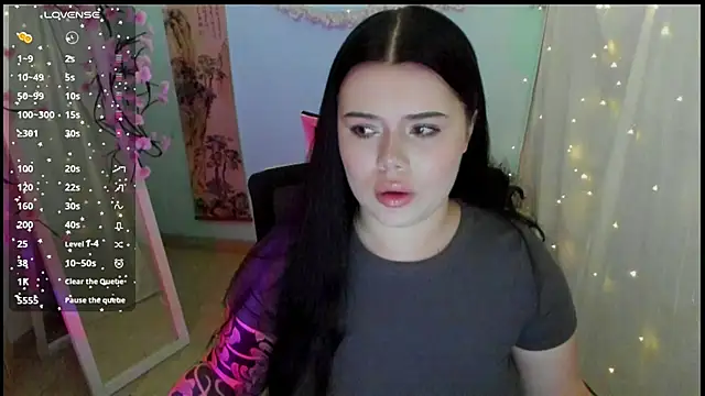 Snapshot of Mona_Esty chatting on 04-06-26, 06:25 Mona Esty online show from 04-06-26, 06:25
