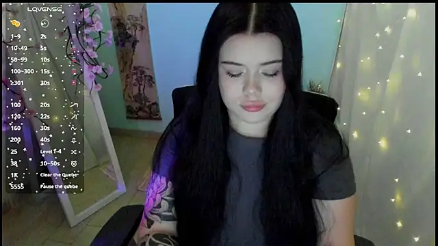 Snapshot of Mona_Esty chatting on 04-11-26, 06:18 Mona Esty online show from 04-11-26, 06:18