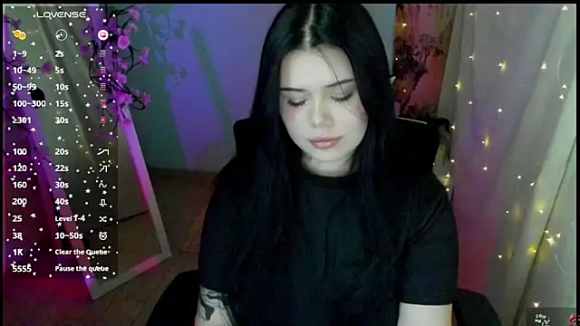 Snapshot of Mona_Esty chatting on 05-02-26, 06:18 Mona Esty online show from 05-02-26, 06:18