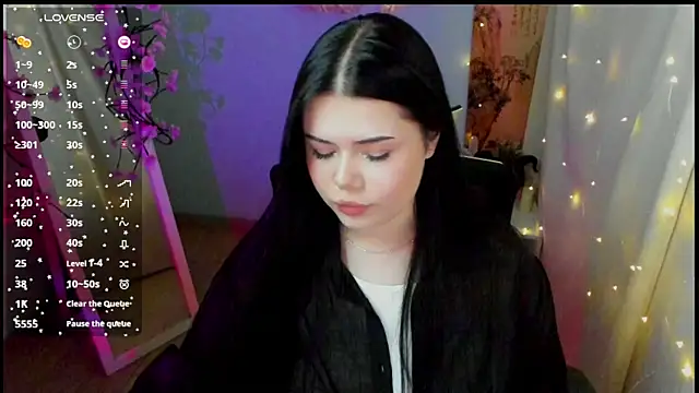 Snapshot of Mona_Esty chatting on 05-05-26, 12:24 Mona Esty online show from 05-05-26, 12:24