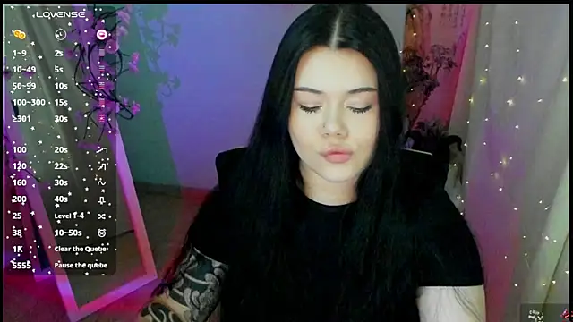 Snapshot of Mona_Esty chatting on 05-09-26, 06:18 Mona Esty online show from 05-09-26, 06:18