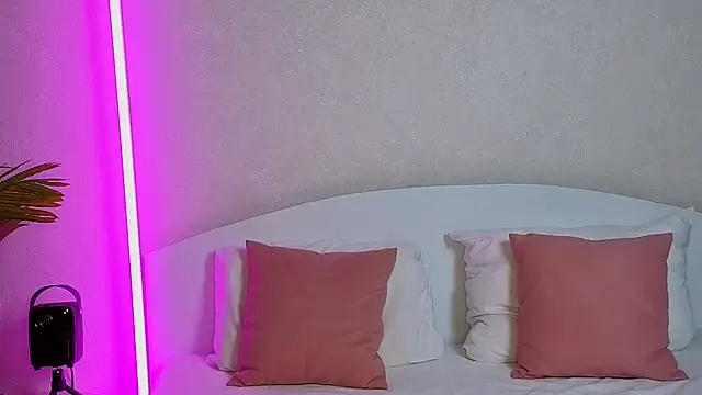 Victoria Pass online show from 10-15-25, 08:09