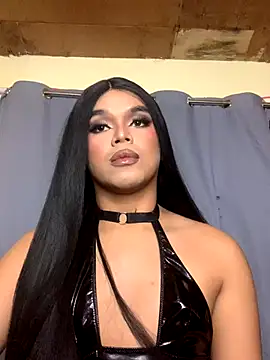 TarahFox online show from 11-05-25, 05:13