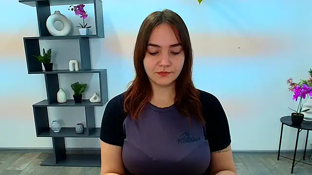 Snapshot of OliviaMontgommery chatting on 11-15-25, 06:22 OliviaMontgommery online show from 11-15-25, 06:22