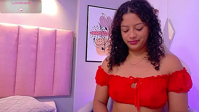 CamilaLevy online show from 02-10-26, 12:42