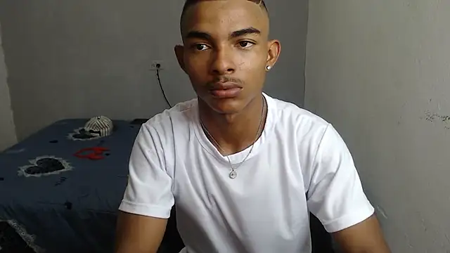 Snapshot of Dominus_kane01 chatting on 11-01-25, 06:54 Dominus kane01 online show from 11-01-25, 06:54