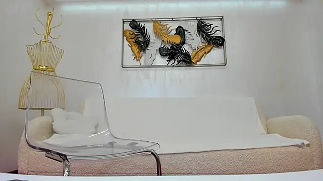 Snapshot of VikaFever chatting on 10-10-25, 04:11 VikaFever online show from 10-10-25, 04:11