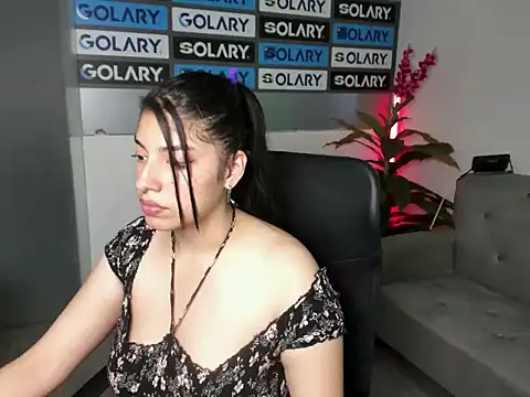 Snapshot of Violetta_Swett_ chatting on 10-06-25, 12:35 Violetta Swett online show from 10-06-25, 12:35