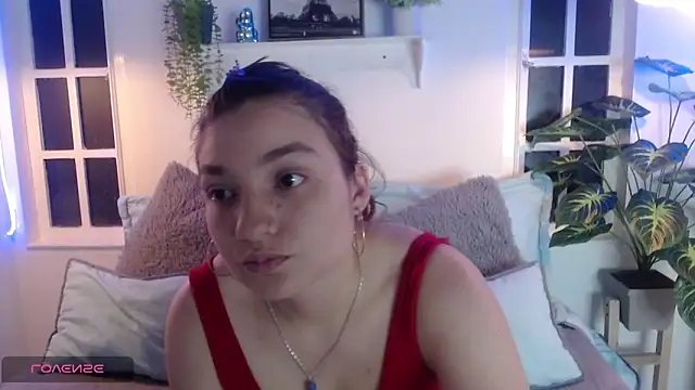 Snapshot of Viollet_C chatting on 10-11-25, 01:16 Viollet C online show from 10-11-25, 01:16