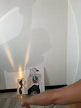 Qadeshoficial online show from 10-25-25, 09:09