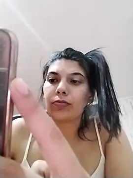 Snapshot of violetapvyo03 chatting on 10-03-25, 11:13 violetapvyo03 online show from 10-03-25, 11:13