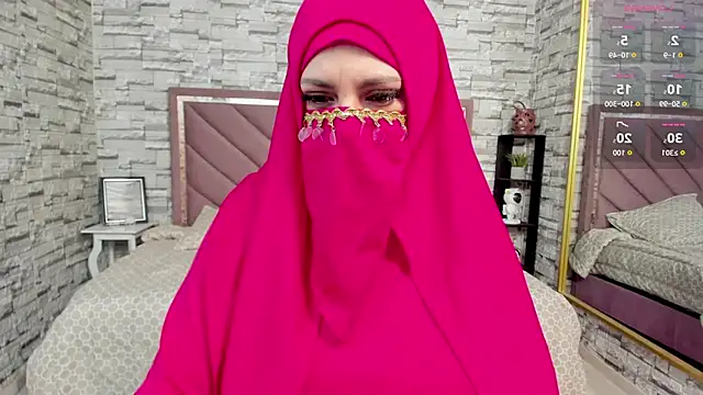 Aisha Hadi online show from 10-06-25, 06:27